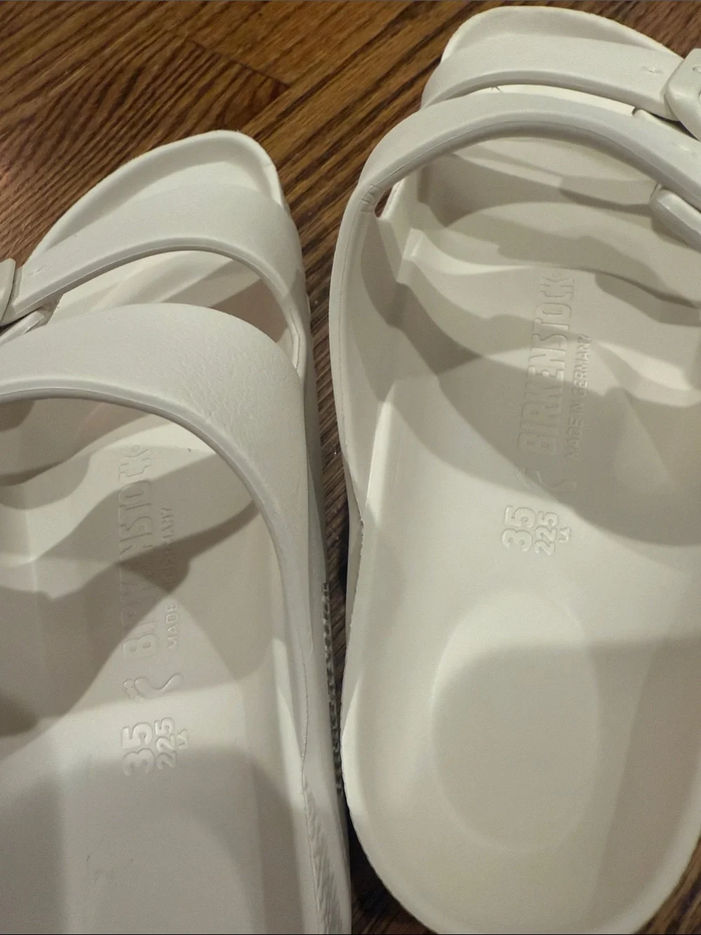 Birkenstock Arizona EVA Cream Waterproof Sandals Size EU35 / US 4/4.5